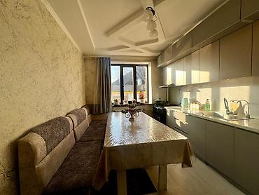 Посуточная аренда домов: 160 м², 4 комнаты, Утепленный, Теплый пол, Балкон застеклен — 16