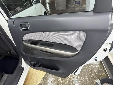 Honda: Honda Stream: 2002 г., 1.7 л, Автомат, Бензин, Минивэн — 9