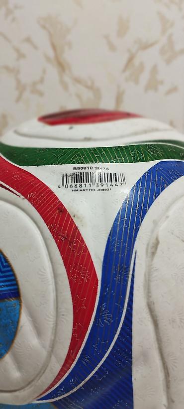 e futbol: Futbol topu – TRIONDA “Official Match Ball” Top Adidas FIFA 2026 — 4