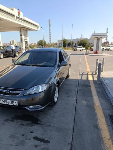 maşın kreditle: Chevrolet Lacetti: 1.5 l | 2022 il | 75000 km Sedan