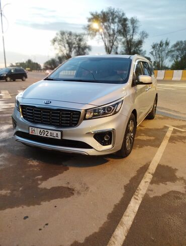 Kia: Kia Carnival: 2020 г., 2.2 л, Типтроник, Дизель, Минивэн