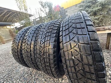 бу наборы ключей: Комплект зимних шин без шипов в отличном состоянии, 4 штуки. Основные