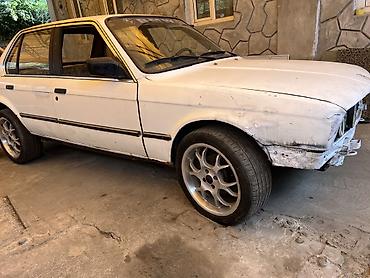 bew e34: BMW 3 series: 1987 г., 2.5 л, Автомат, Бензин, Седан — 3