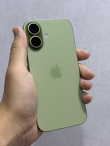 IPhone 17, Б/у, 256 ГБ, Зеленый, 90 %