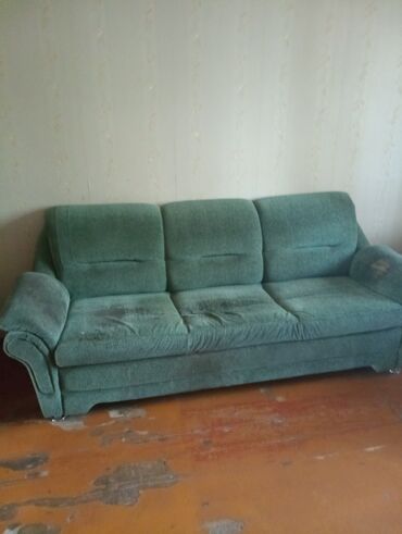 диван мягкая мебель: Цвет - Зеленый, Б/у