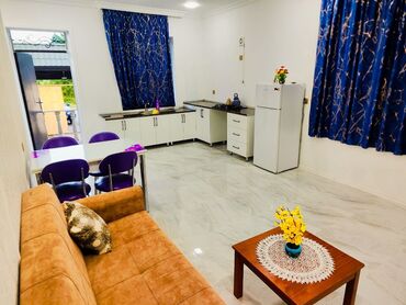 Günlük kirayə evlər: 70 kv. m, 2 otaqlı -da lalafo.az — 15 Günlük kirayə evlər: 70 kv. m, 2 otaqlı — 15