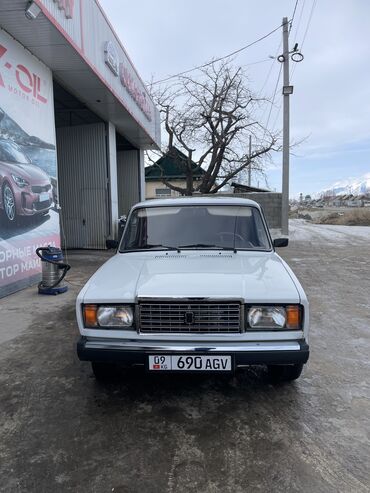 ВАЗ (ЛАДА): ВАЗ (ЛАДА) 2107: 2010 г., 1.6 л, Механика, Бензин, Седан — 1