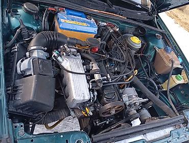 Audi: Audi 80: 1992 г., 0.2 л, Механика, Бензин, Седан — 3