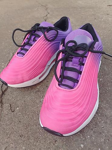 Women's Sneakers and athletic shoes: Patike za trčanje/rekreaciju – roza‑ljubičaste - Dinamičan gradijent — 9