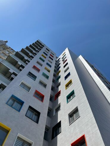 карпинка квартира: 3 комнаты, 94 м², Элитка, 6 этаж, ПСО (под самоотделку)
