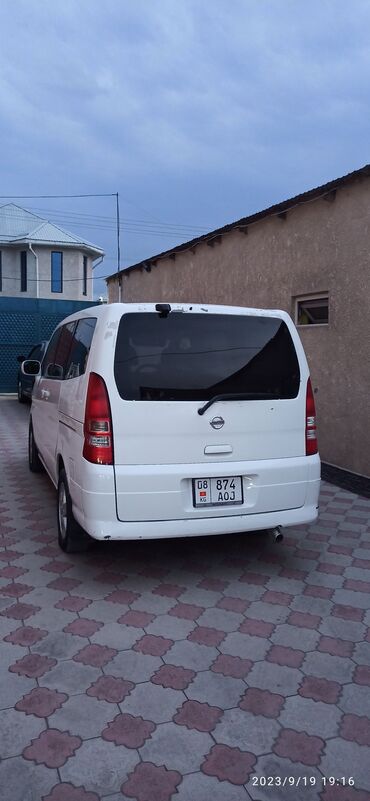 Nissan: Nissan Serena: 2001 г., 0.2 л, Вариатор, Бензин, Минивэн