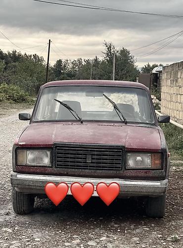 ВАЗ (ЛАДА): VAZ 2107 sedan - Kuzov: klassik 4 qapılı sedan, bordo rəng - Ön — 1