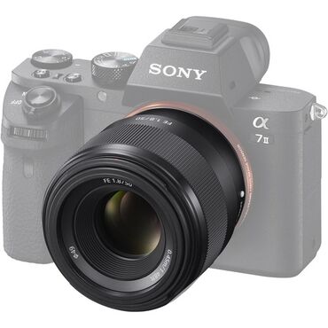 Объективы и фильтры: Продаю объектив Sony 50mm f/1.8, состояние идеальное. пользовались