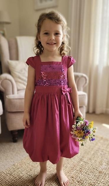 Платья: Детское платье, Праздничное, 6 - 7 лет — 1