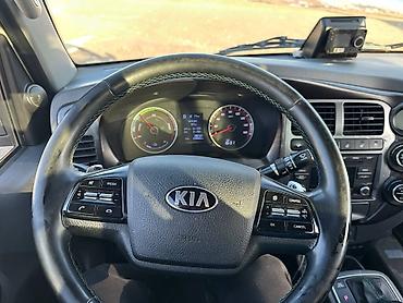 Kia: Kia BONGO: 2020 г., Вариатор, Газ — 17