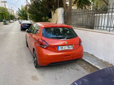 Peugeot 208: 1.2 l | 2017 year 145000 km. Coupe/Sports at lalafo.gr Peugeot 208: 1.2 l | 2017 year 145000 km. Coupe/Sports
