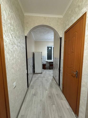 Продажа квартир: 1 комната, 35 м², 105 серия, 1 этаж, Евроремонт