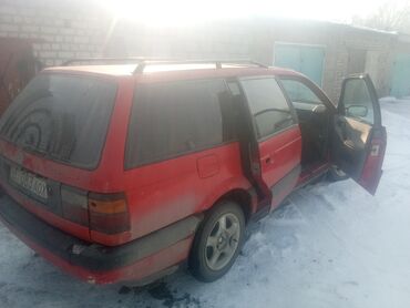 багаж пасат: Volkswagen Passat: 1990 г., 1.8 л, Механика, Бензин, Универсал