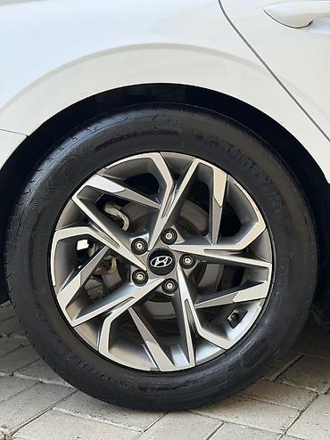 Hyundai: Hyundai Sonata: 2022 г., 2.5 л, Автомат, Бензин, Седан — 10