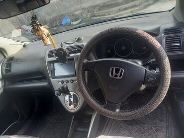 каропка хонда свик: Honda Civic: 2003 г., 1.7 л, Вариатор, Бензин, Хэтчбэк