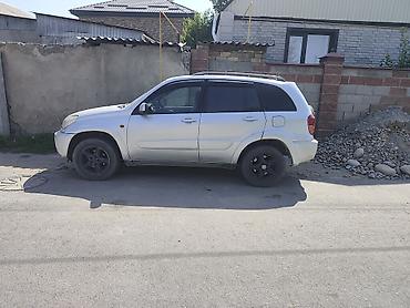 араба ош: Toyota RAV4: 2003 г., 2 л, Автомат, Бензин, Пикап — 2