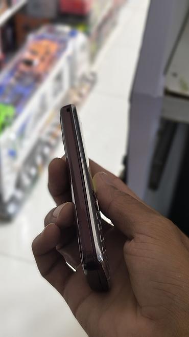 samsung s25 edge: Samsung rəng - Qəhvəyi, İki sim kartlı — 2