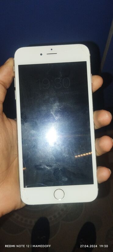 ayfon 7 ekran: IPhone 8, 32 ГБ, Белый, Битый