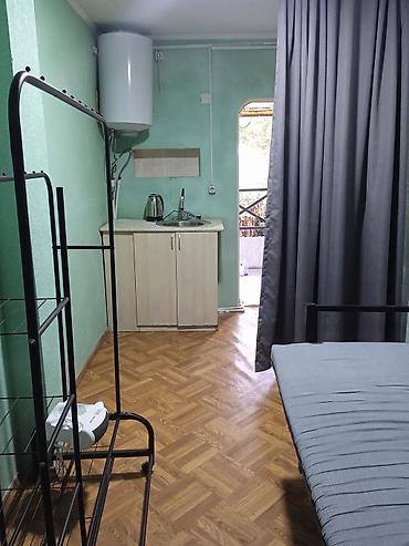 Долгосрочная аренда комнат: 12 м², С мебелью частично — 12