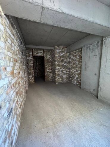 Продажа квартир: 3 комнаты, 110 м², 3 этаж — 9