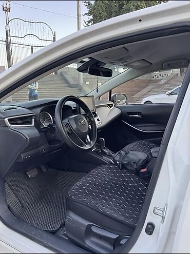 corolla 2018: Toyota Corolla: 2019 г., 1.8 л, Автомат, Гибрид, Седан — 6