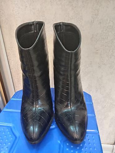 Сапоги: Nine West brendi, təmiz dəri, 38 razmer( malomerkadir 36-37 razmere — 2