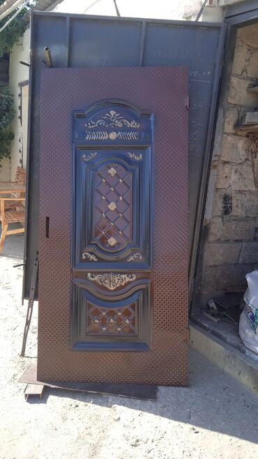 Qapıların təmiri: Qapıların təmiri — 2