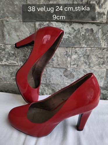 Salonke: Salonke, 38 — 1