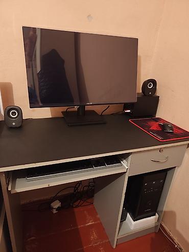 masaustu komputer dəsti: Masaüstü kompüter komplekti Tərkib: - ASUS monitor (təxminən 24–27") — 1