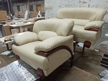 Ремонт, реставрация мебели: ✨ Привет! Я предлагаю услуги по перетяжке мебели, чтобы вернуть ей — 6