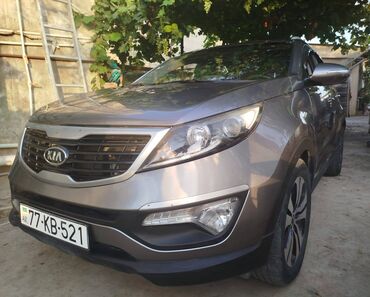 Kia: Kia Sportage: 2 l | 2011 il Krossover