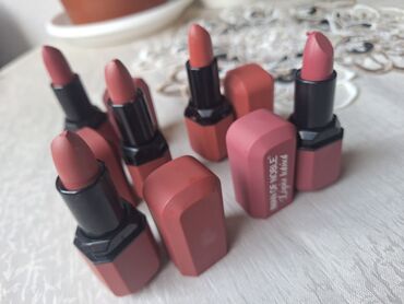 Šminka: Set ruževa za usne – raznovrsni tonovi i finiši - Više različitih — 8