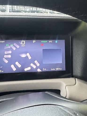 tayota surf: BYD Yuan Up: 2025 г., 0.1 л, Автомат, Электромобиль, Кроссовер — 8