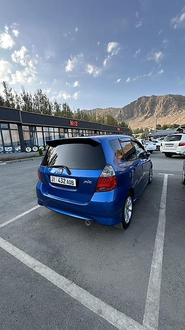 фит матор каропка: Honda Fit: 2003 г., 1.5 л, Автомат, Бензин, Хэтчбэк — 4