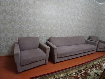 carpayı dəsti: Oturacaq dəsti – 3 parça - 1 ədəd geniş divan - 2 ədəd eyni dizaynda — 1