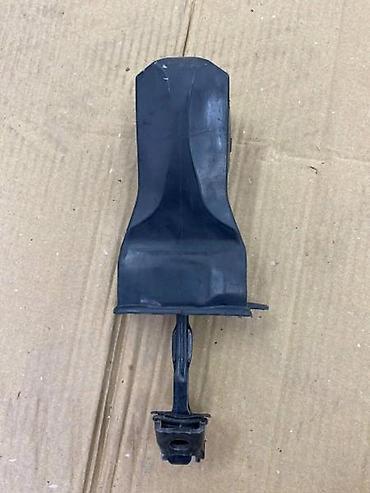 pepco kaciga: GRANICNIK VRATA ZA VOLKSWAGEN POLO - 6R0837267A | Granicnik vrata za — 2