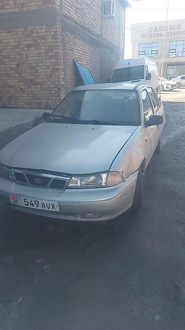бишкек авто салон: Daewoo Nexia: 2003 г., 1.5 л, Кол менен иштөөчү, Бензин, Седан — 8
