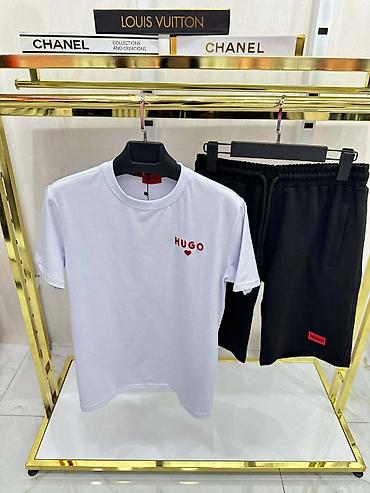 Trenerke: Komplet majca+šorc
Cena 4400, 
S,M,L,XL,XXL
PS✨ — 12