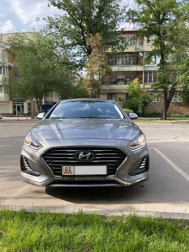 серый hyundai: Hyundai Sonata: 2017 г., 2 л, Автомат, Бензин, Седан