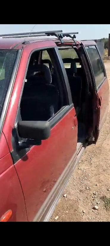 serena: Nissan Serena: 1996 г., Механика, Бензин, Минивэн — 3