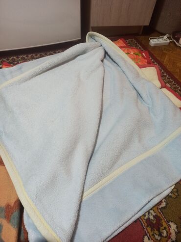 конверт одеяло: Одеяла плед.чистые, без запаха,без брака. Скидка