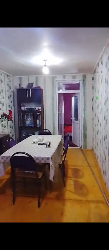 quba a frame evler: Satılır: 2 otaqlı həyət evi (şəkillərdə) Xüsusiyyətlər: - Mətbəx — 2