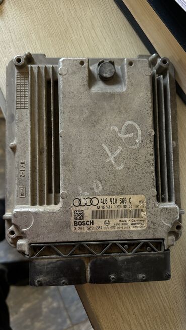 audi 80 2 3 mt: Продаю мозги и иммобилайзер на Ауди Q7 4,2 бензин Audi Q7 4.2 Motronic