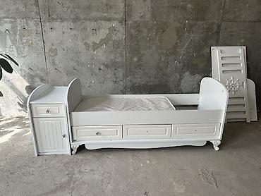 Oğlan və qız üçün, İşlənmiş, Çarpayı, Bazalı, Matras ilə, Siyirməli