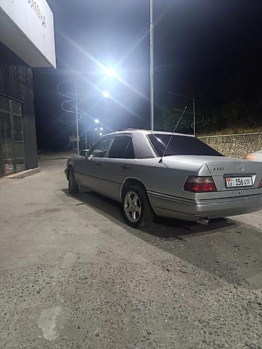 полироль восковой: Mercedes-Benz W124: 1994 г., 2.2 л, Автомат, Бензин, Седан — 2
